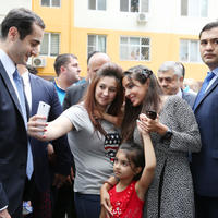 Leyla Əliyevanın “Bizim həyət”də sakinlərlə görüşü